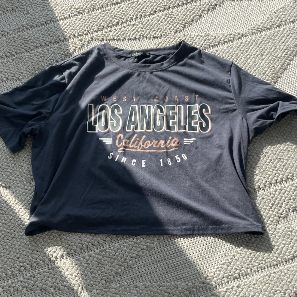Navy Los Angeles Graphic Tee Cropped